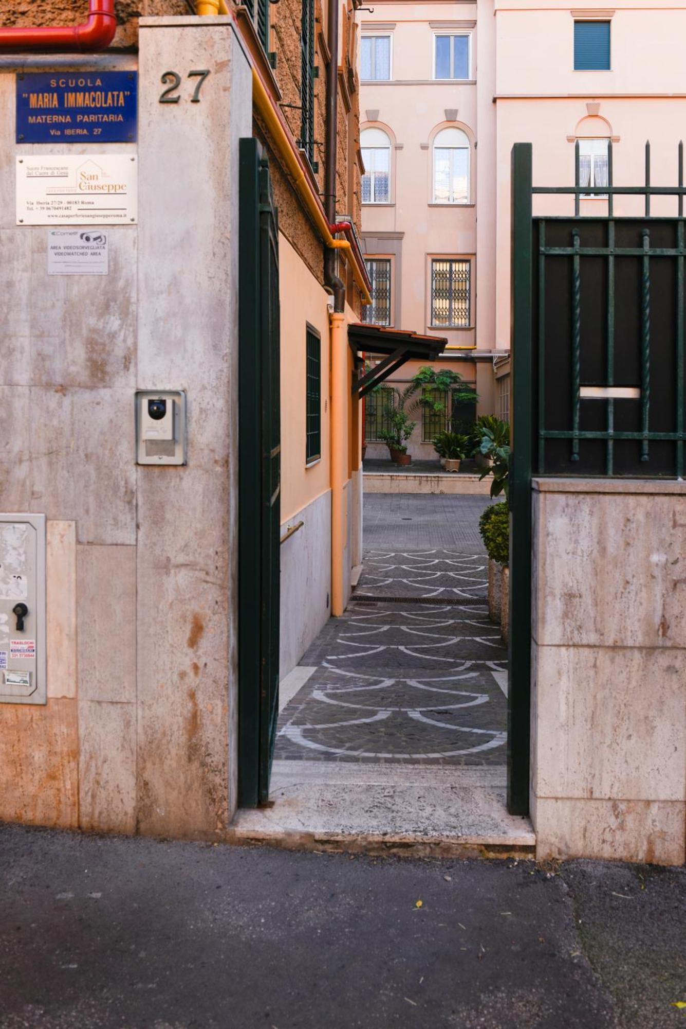 Hotel Casa San Giuseppe à Rome Extérieur photo